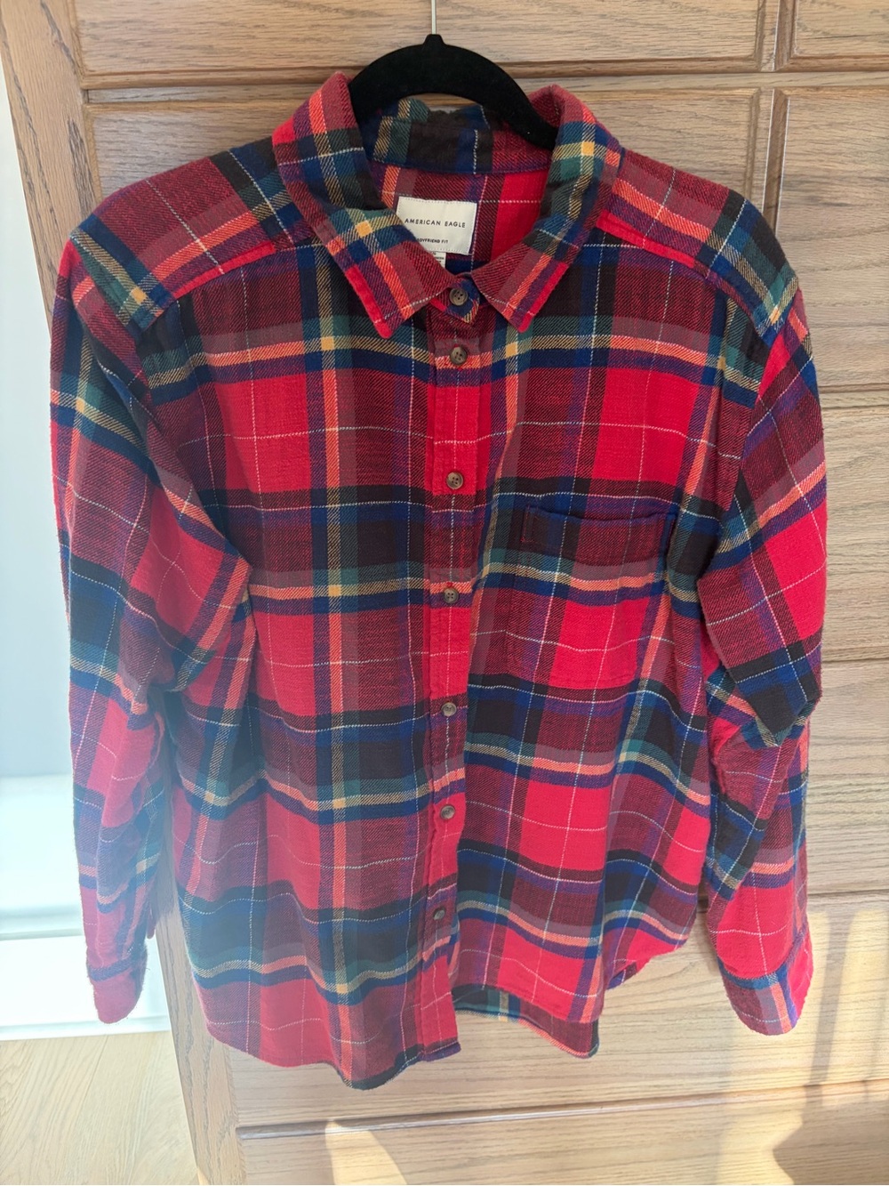 American Eagle Pink Flannel Button Down L